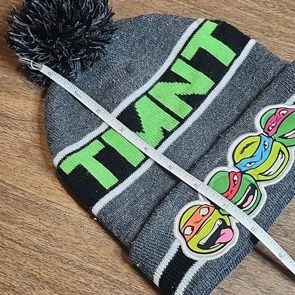 Boys Nickelodeon Teenage Mutant Ninja Turtle Beanie W/ Pom Pom, Grey - Picture 9 of 9